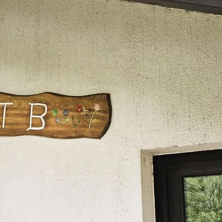 Joli Avec Terrasse