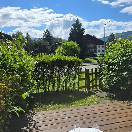 Joli Avec Terrasse Apartment Sallanches