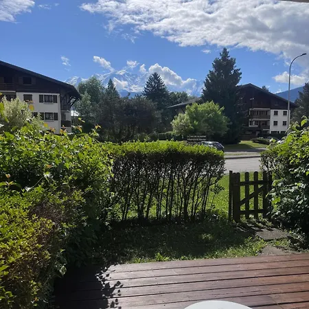 Joli Avec Terrasse