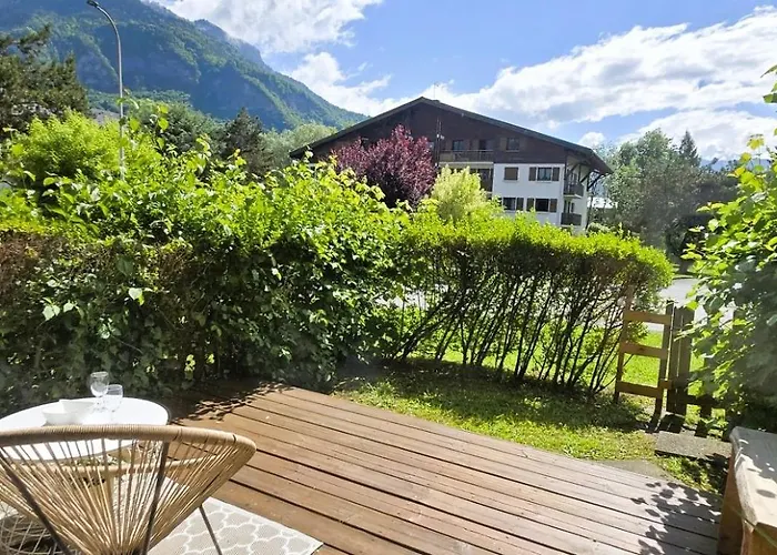 Joli Avec Terrasse Appartement Sallanches