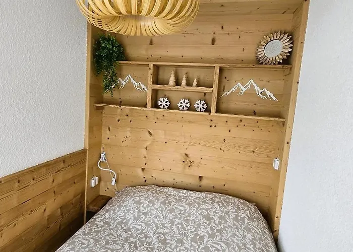 Appartement Joli Avec Terrasse Sallanches